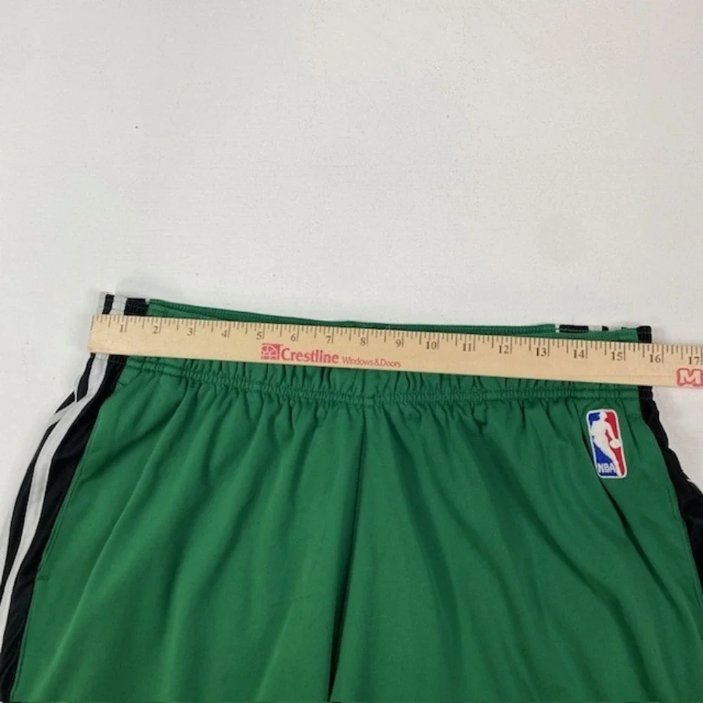 Adidas NBA Boston Celtics Basketball Shorts Athletic Green‎ Mens Large